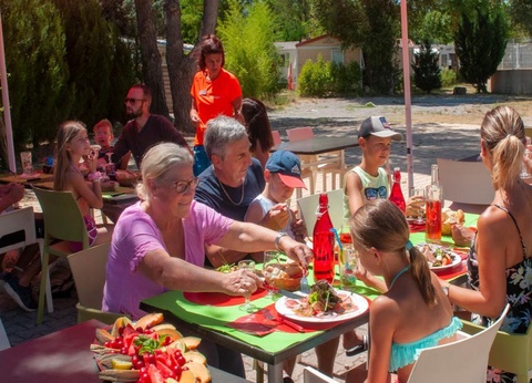 Camping Domaine des Iscles, 3* - 7