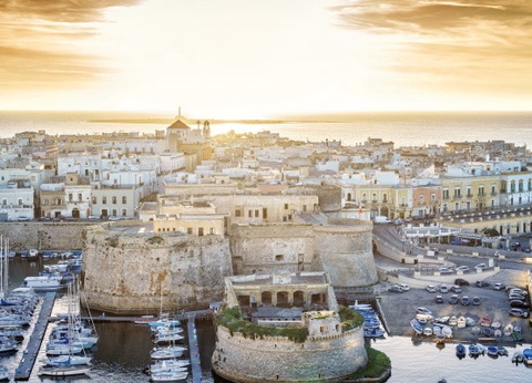 Circuit Essentiel des Pouilles 4* - 22