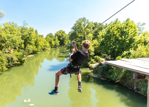 Camping du Domaine de Massereau, 5* - 25