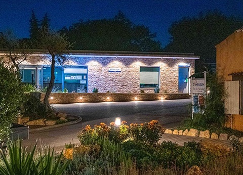 Camping Mas de Pierredon 5* - 71