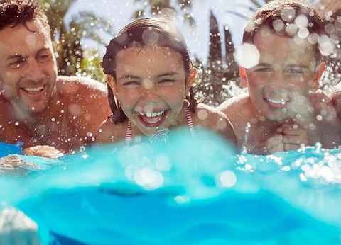 Camping Le Val de Cesse, 4* - 10