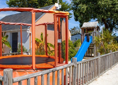 Camping Le Bois Verdon, 4* - 8