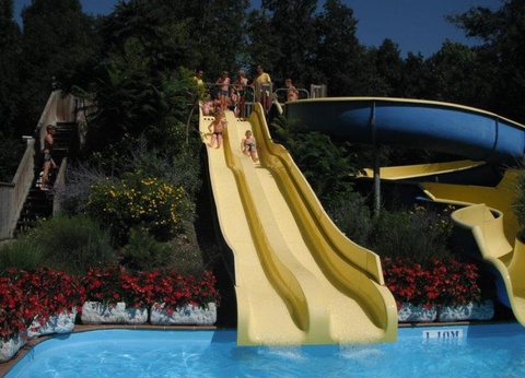 Camping Des 3 lacs, 4* - 38