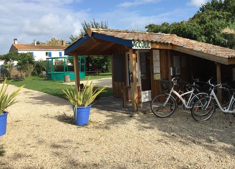 Camping Ushuaïa villages la Chesnays, 4* - 12