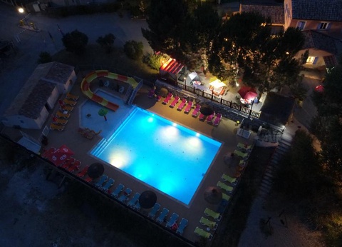 Flower Camping La Rivière, 3* - 5