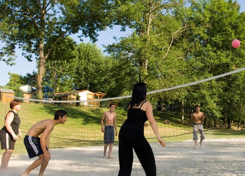 Camping du Lac, 4* - 11