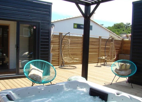 Camping Club Les Brunelles 5* - 38