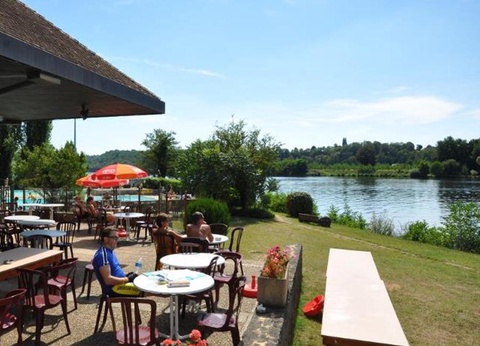 Flower Camping Les Berges de la Dordogne, 3* - 25