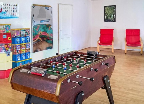 Camping du Domaine de l'Auzance, 3* - 25