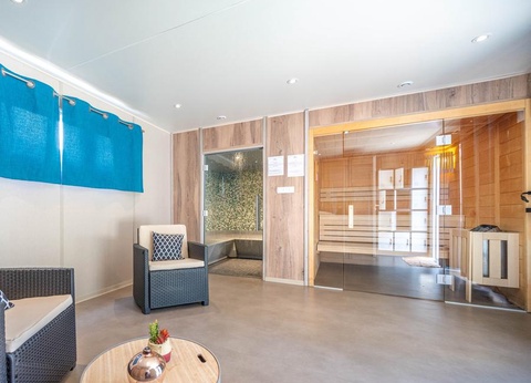 Flower Camping Au Bois des Biches, 4* - 16