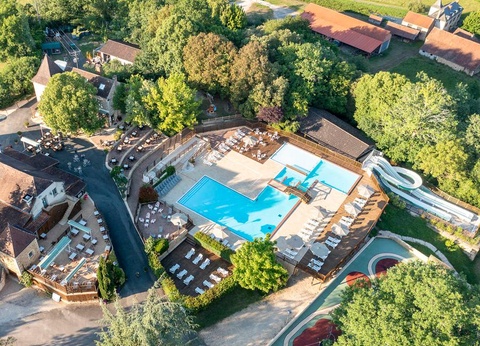 Camping Romanée - Les Grottes De Roffy 4* - 46