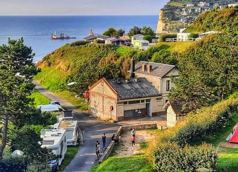 Camping Village de Reneville, 3* - 72