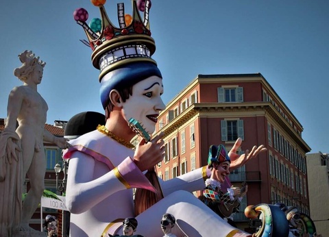 Emplacement idéal pour profiter du carnaval de Nice et la fête du citron à Menton - 3* - 3