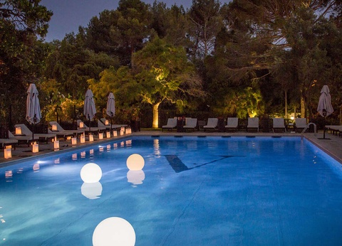 Séjour luxe et détente près de Saint Rémy de Provence - 5* - 12