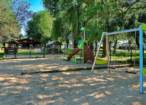 Camping Les 2 Salamandres, 2* - 56