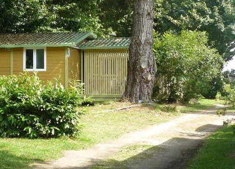 Flower Camping le Kergariou, 3* - 79