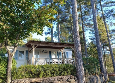 Camping Ushuaïa Village Les Pins d'Ucel 4* - 5