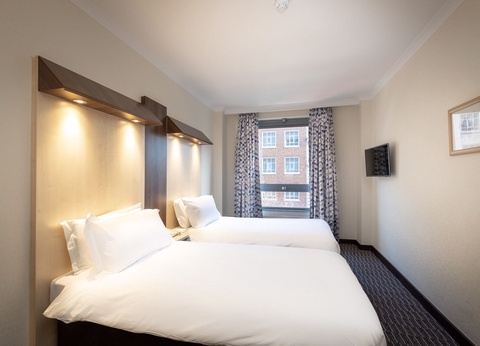 Hôtel Royal National 3* + Studio Harry Potter - 8