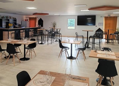 Camping Aux 4 vues, 3* - 7