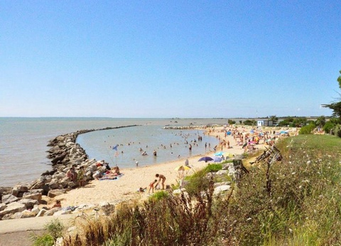 Flower Camping L'Abri-Côtier, 3* - 98