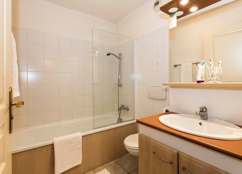 Résidence Référence Les Chalets d'Evian - 6