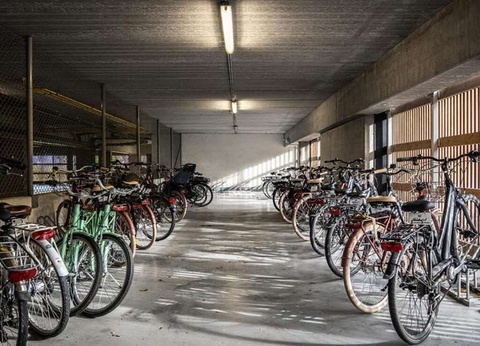 En toute tranquillité prés du centre-ville historique de Bruges - 4* - 20