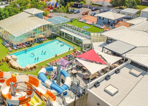 Camping Les Pirons, 5* - 2