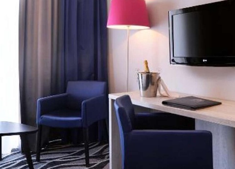 Carrefour: détente deluxe 4* en chambre supérieure à Mons - 4* - 19
