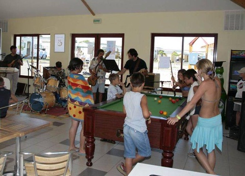 Camping La Riviera, 4* - 73