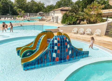 Camping Lou Broustaricq, 4* - 28