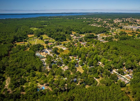 Camping L'Orée Du Bois, 4* - 44