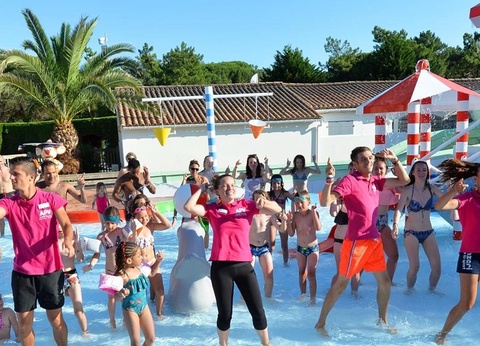 Camping Val de Loire en Ré, 4* - 17