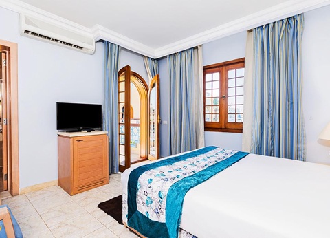 Hôtel Royal Lagoons Resort & Aquapark 5* - 5