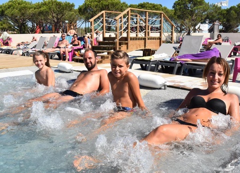 Camping Le Mas des Lavandes, 4* - 10