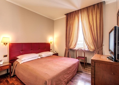 Italie v France (Tournoi des VI Nations 2027) + Hôtel 4* - 5