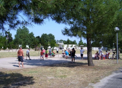 Camping Domaine du Collet, 4* - 8