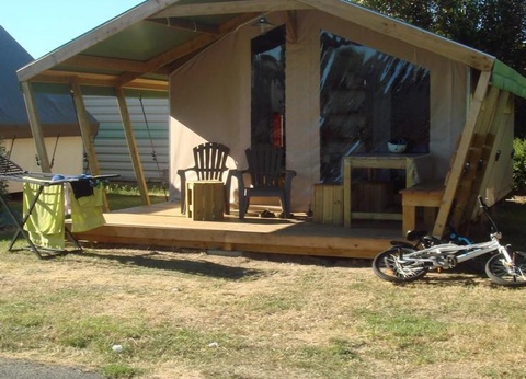 Camping Paradis - Le Grand R, 4* - 42