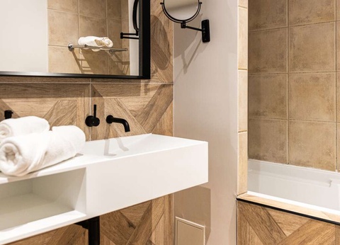 Un souvenir romantique autour d'une table, au centre de Toulouse - 4* - 20