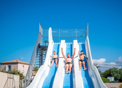 Camping Le Nid d'Eté, 4* - 164
