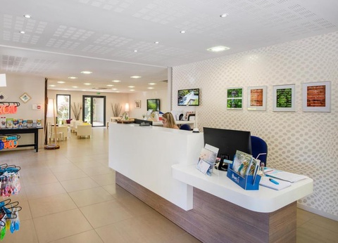 Camping Les 2 Etangs, 4* - 15