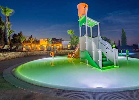 Camping L'Orangeraie, 3* - 10