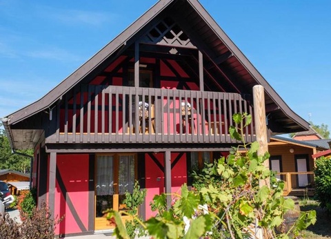 Camping Les Castors, 4* - 37