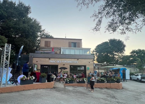 Camping Parc des Fontanettes, 4* - 21