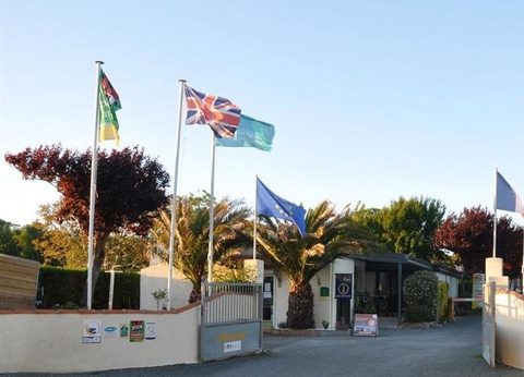 Flower Camping L'Abri-Côtier, 3* - 88