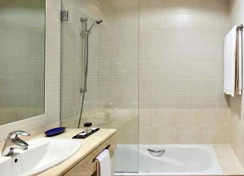 Hôtel NH Marina Portimao Resort 4* - 9