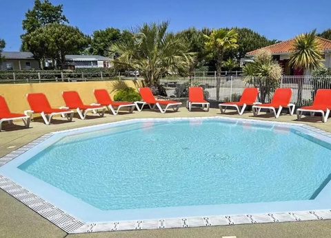 Camping La Riviera, 4* - 117