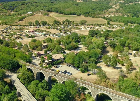 Camping Les Arches, 4* - 6