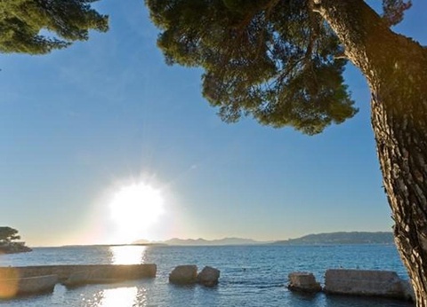 Camping Sites et Paysages - Les Pinèdes, 4* - 48