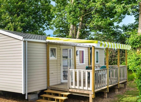 Flower Camping le Kergariou, 3* - 141