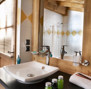 Résidence CGH & SPA Boutique Le Hameau de Pierre Blanche 5* - 12